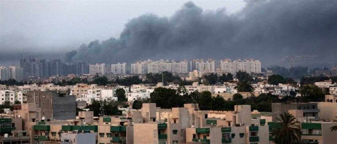 Λιβύη: Οι δυνάμεις του Χαφταρ πλησιάζουν στο κέντρο της Τρίπολης