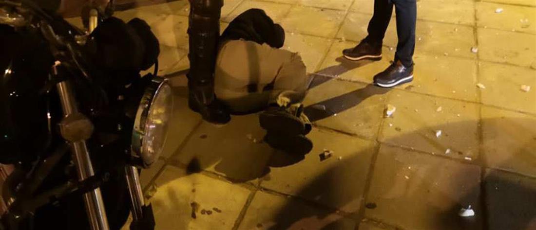 Επεισόδια στη Θεσσαλονίκη: συλλήψεις, τραυματίες και ζημιές (εικόνες)