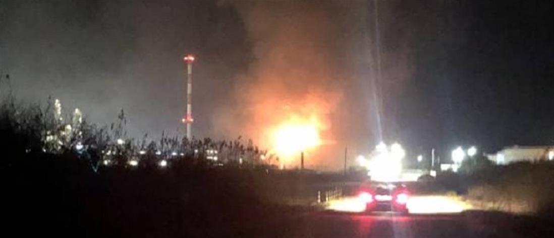 Καβάλα: Έκρηξη και φωτιά σε δεξαμενή πετρελαίου (εικόνες)