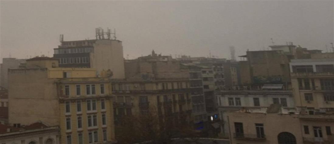 Θεσσαλονίκη: Ομίχλη “σκέπασε” την πόλη (εικόνες)