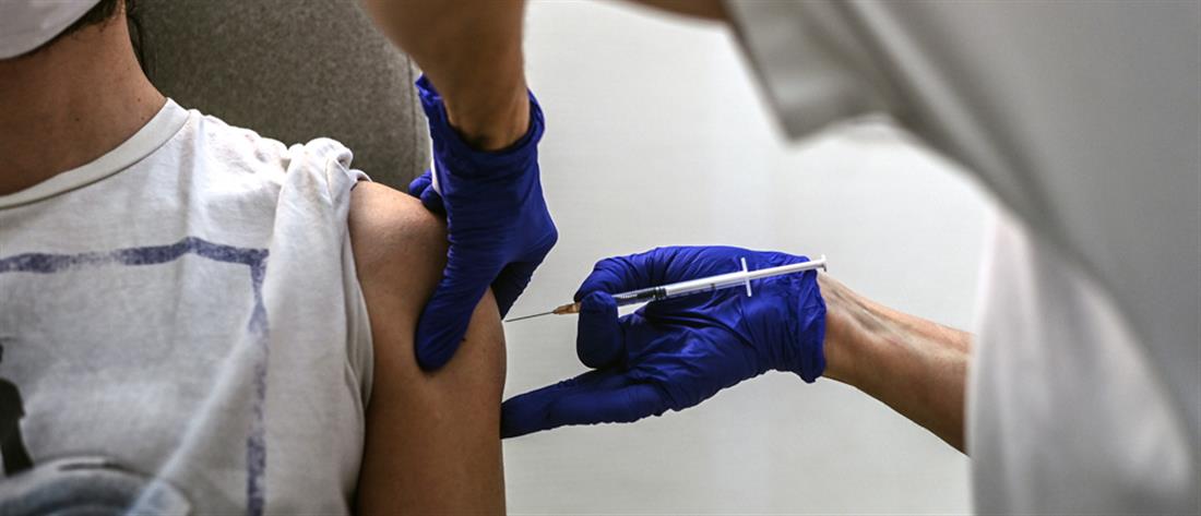 Κορονοϊός - Σκρέτσος: Ποια είναι τελικά η επίδραση των εμβολιασμών; 
