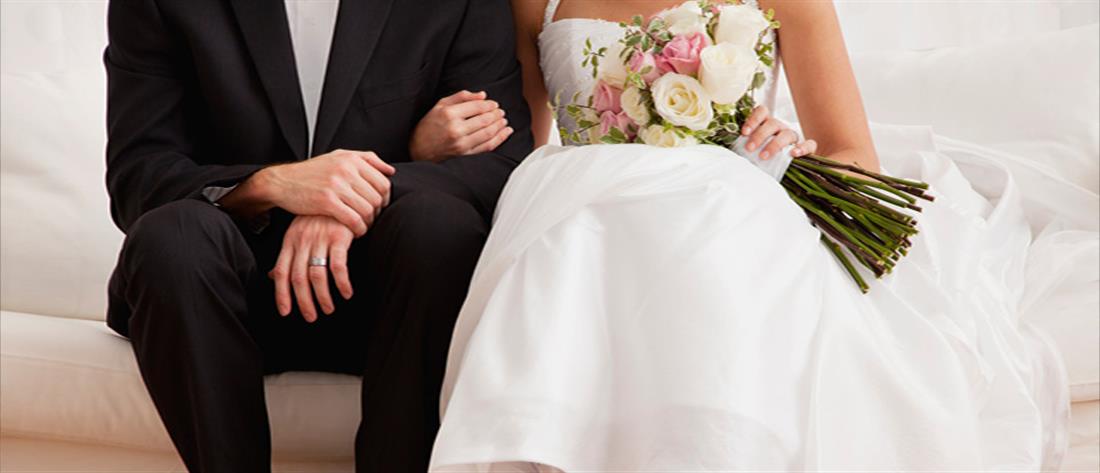 Κορονοϊός: Γαμήλια γλέντια σε… ταράτσες!