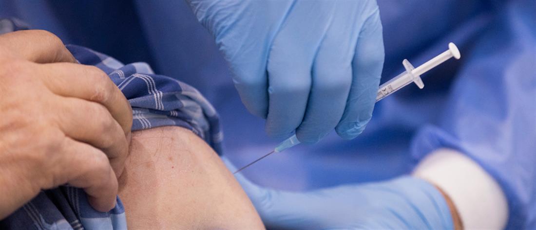 Κορονοϊός: Αγωνία για τον άνδρα που κατέρρευσε μετά τον εμβολιασμό του