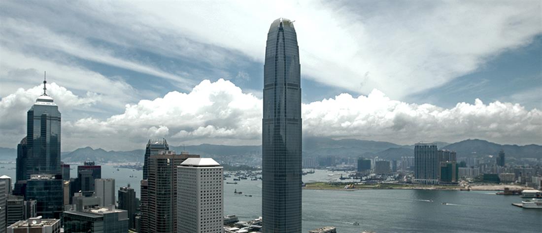 Χονγκ Κονγκ: κροίσος πλήρωσε 1 εκατομμύριο δολάρια για μια θέση πάρκινγκ!