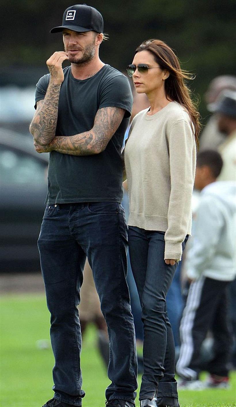David Beckham: Παρακολούθησε με τη Victoria αγώνα ποδοσφαίρου των παιδιών τους