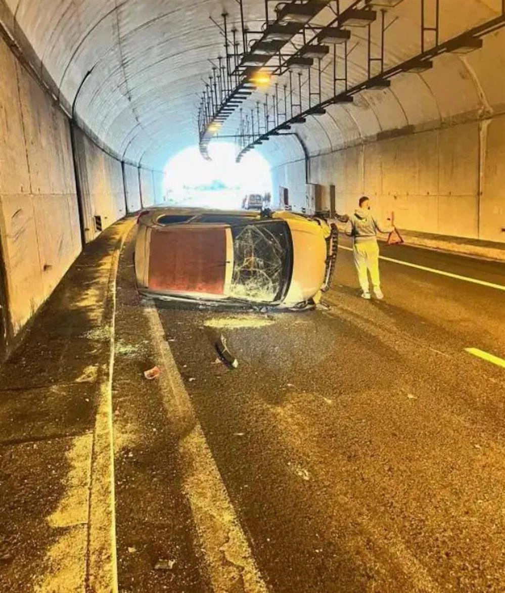 Τροχαίο ατύχημα για την Πηγή Δεβετζή στην Εγνατία Οδό στην Καβάλα - Ανετράπη το όχημά της σε σήραγγα


