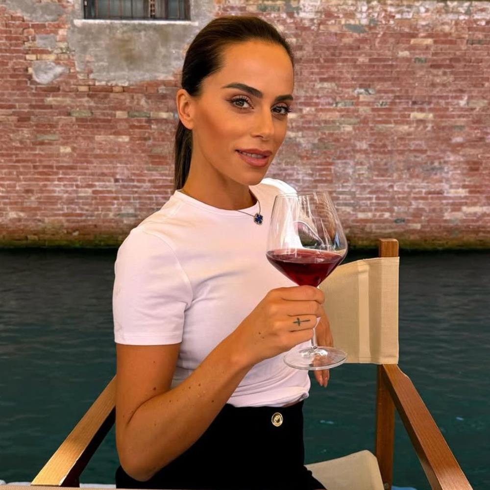 Μαρία Αντωνά: Το μήνυμα που έστειλε στον Γιώργο Λιάγκα και το δώρο που του ζήτησε