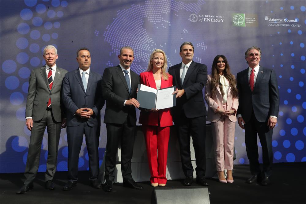 Ζάππειο: Υπεγράφη η ιστορική συμφωνία για το αμερικανικό LNG