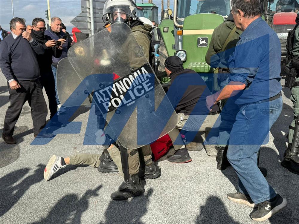 Αγροτικές κινητοποιήσεις: Σοβαρά επεισόδια στον Πλατύκαμπο (εικόνες)