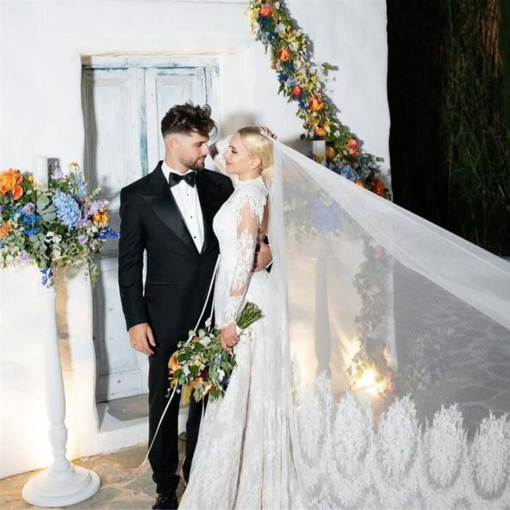 FY: "Οι πιο πολλοί στο γάμο με την Αλεξία έφεραν χρήματα, δεν πιστεύω ότι θα φορολογηθούν"