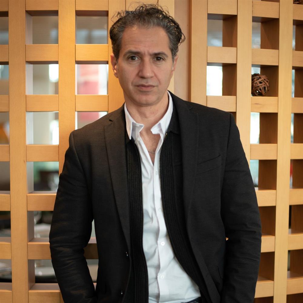 Δημήτρης Κόκοτας: Δημοσίευμα κάνει λόγο για εξιτήριο - Τι απαντά η σύζυγος του τραγουδιστή