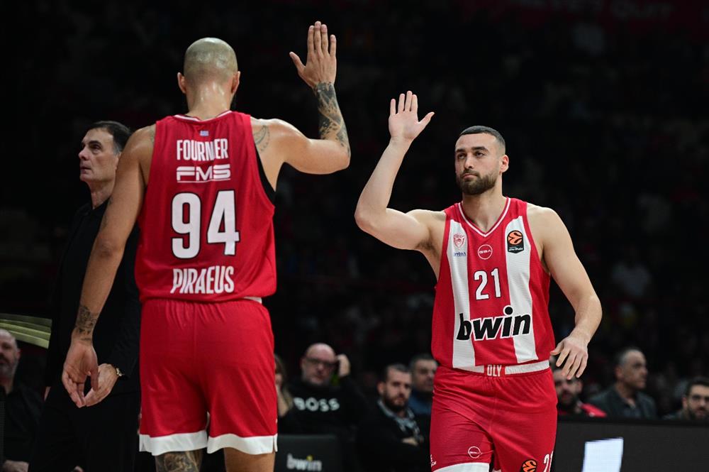 Απάντηση με... προπόνηση για τον Ολυμπιακό