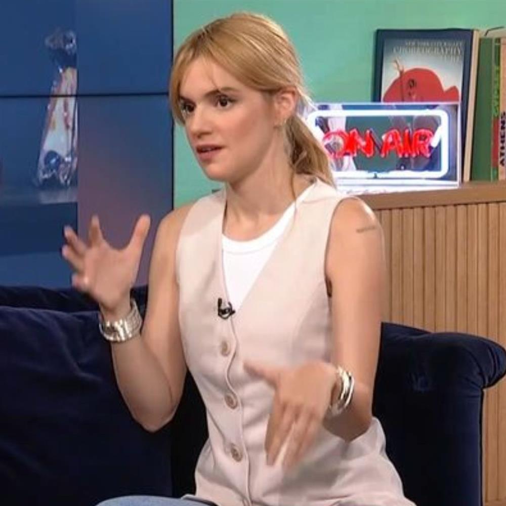 Νατάσα Εξηνταβελώνη για την προσωπική της ζωή: "Αν με φωτογραφίσεις από το διπλανό τραπέζι, καλύτερα να μην το δω, γιατί θα γίνει χαμός"