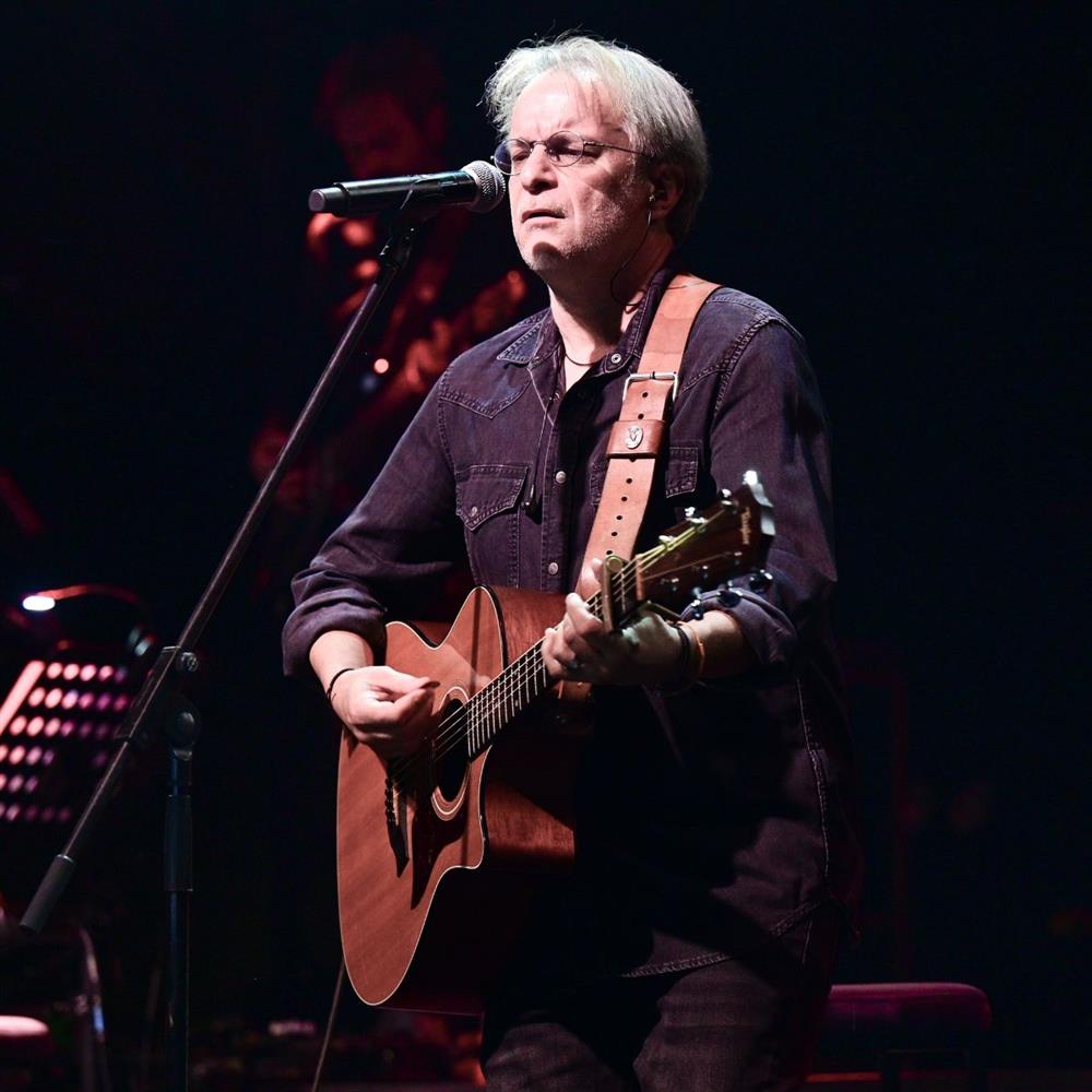 Μίλτος Πασχαλίδης: "Δεν ήμουν πάντα πιστός με τη συγκεκριμένη σύζυγο είμαι"