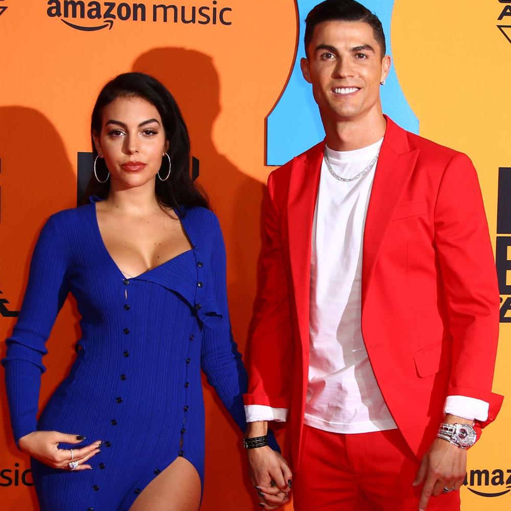 Κριστιάνο Ρονάλντο & Τζορτζίνα Ροντρίγκεζ: Ο Δημήτρης Γιαννέτος επιμελήθηκε τα looks τους για το δείπνο του Ντόναλντ Τραμπ