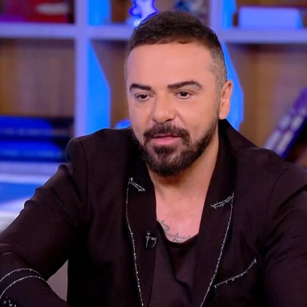 Τριαντάφυλλος: Η αποκάλυψη για τον γάμο του μετά τα δημοσιεύματα περί χωρισμού από τη σύζυγό του - "Περνάμε μια κρίση"