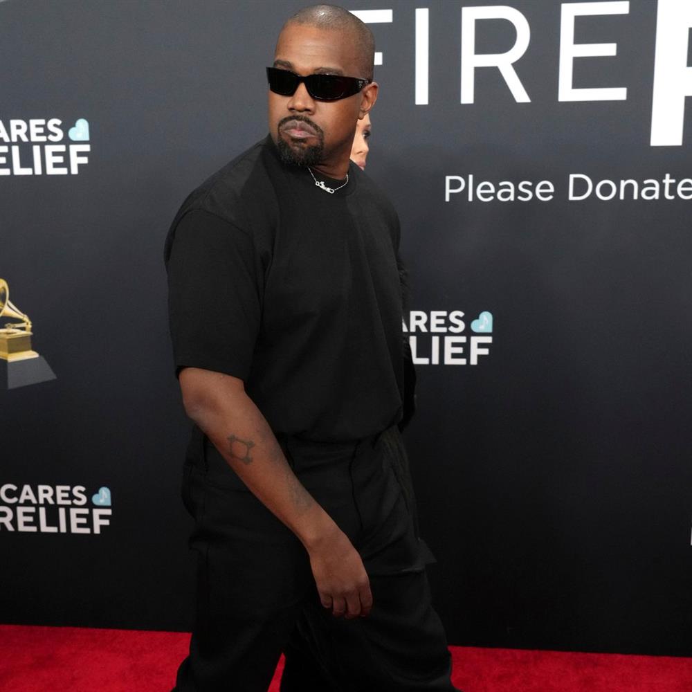 Κάνιε Γουέστ: Η Άννα Γουίντουρ φοβάται μήπως εισβάλλει στο Met Gala ο ράπερ