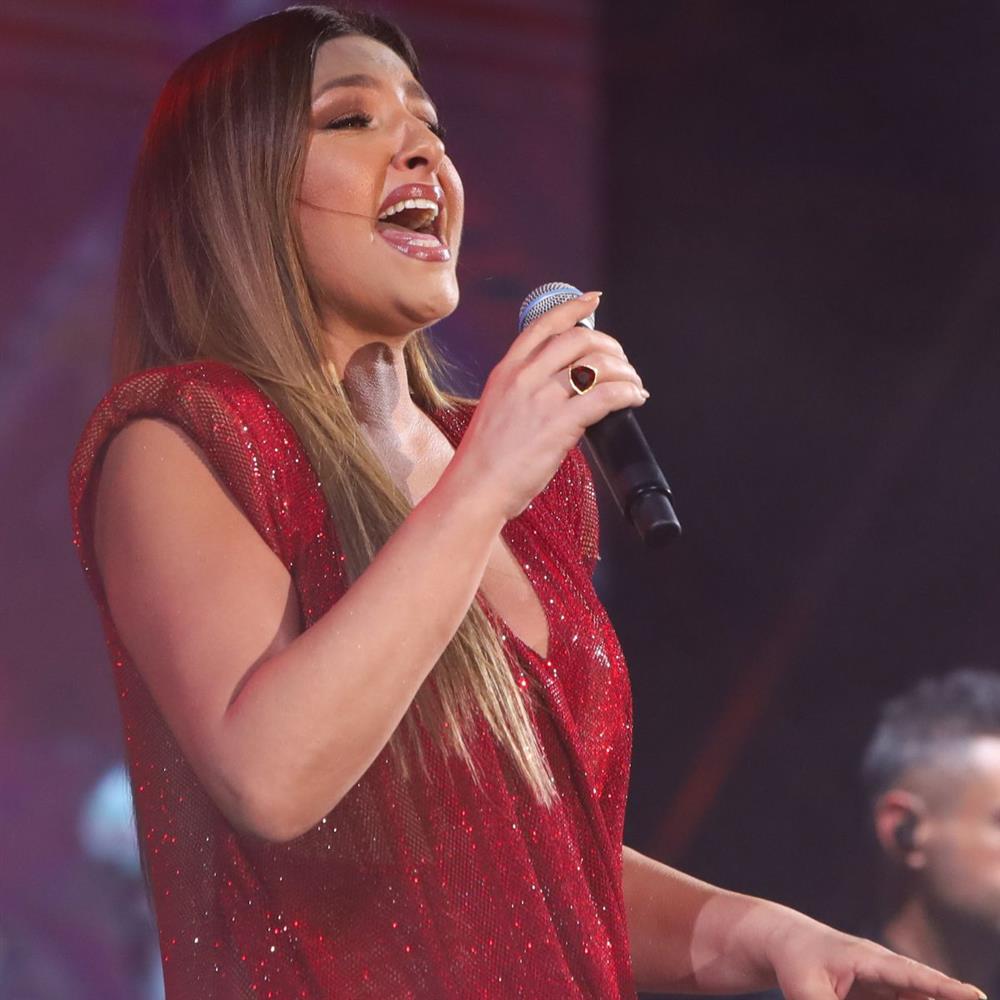 Έλενα Παπαρίζου: Τα νεότερα για την υγεία της μετά την αδιαθεσία και τη νοσηλεία της

