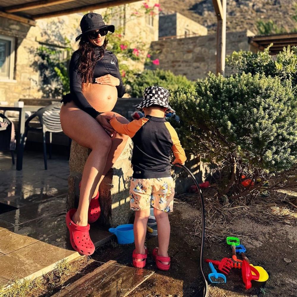 Ευαγγελία Συριοπούλου: Μιλά πρώτη φορά για την δεύτερη εγκυμοσύνη της! Ο λόγος που άργησε να το ανακοινώσει & ο μήνας που διανύει