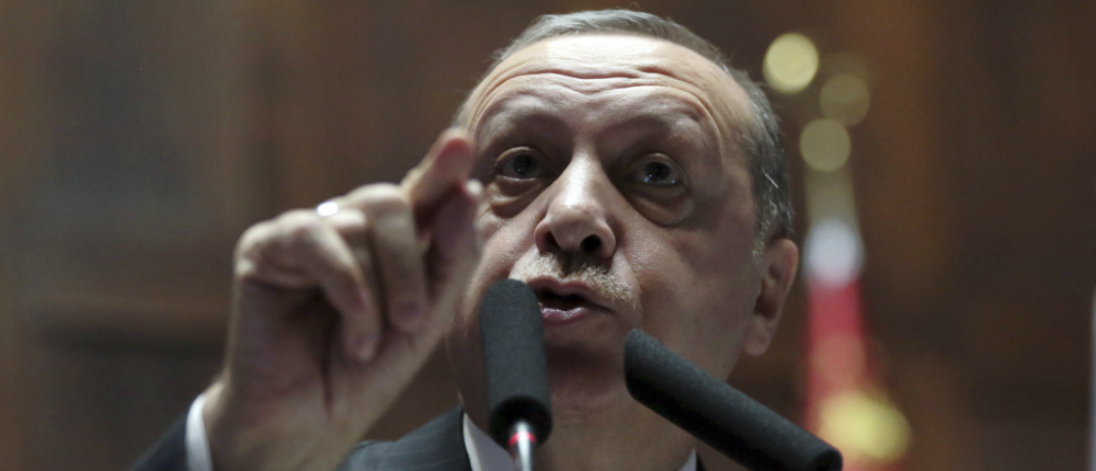 Ερντογάν: Θα στραγγαλίσουμε τον “τρομοκρατικό στρατό” εν τη γενέσει του