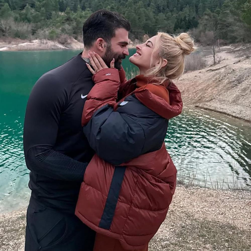 Δημήτρης Αλεξάνδρου: Η απάντηση σε follower που του έγραψε - "Είμαι με την Ιωάννα Τούνη"