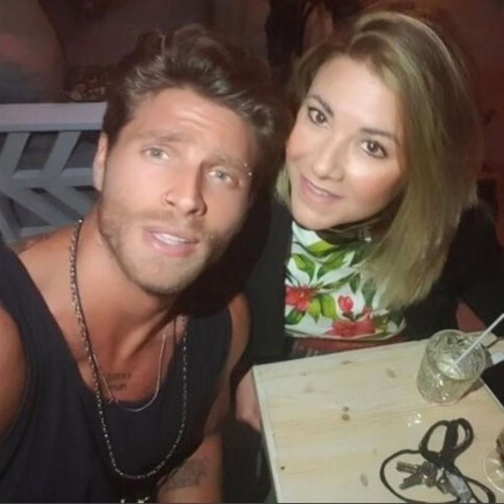 Γιώργος Μανίκας: Η αδελφή του νίκησε τον καρκίνο - "Μετά από 2 χρόνια είμαι έτοιμη να μοιραστώ την περιπέτειά μου"