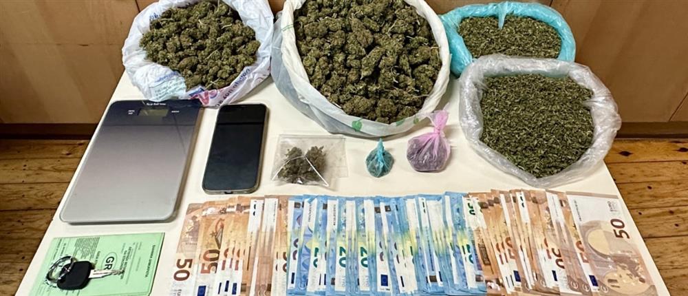 Κρήτη: Χειροπέδες σε 2 άτομα για κατοχή και διακίνηση ναρκωτικών ουσιών στο Ρέθυμνο