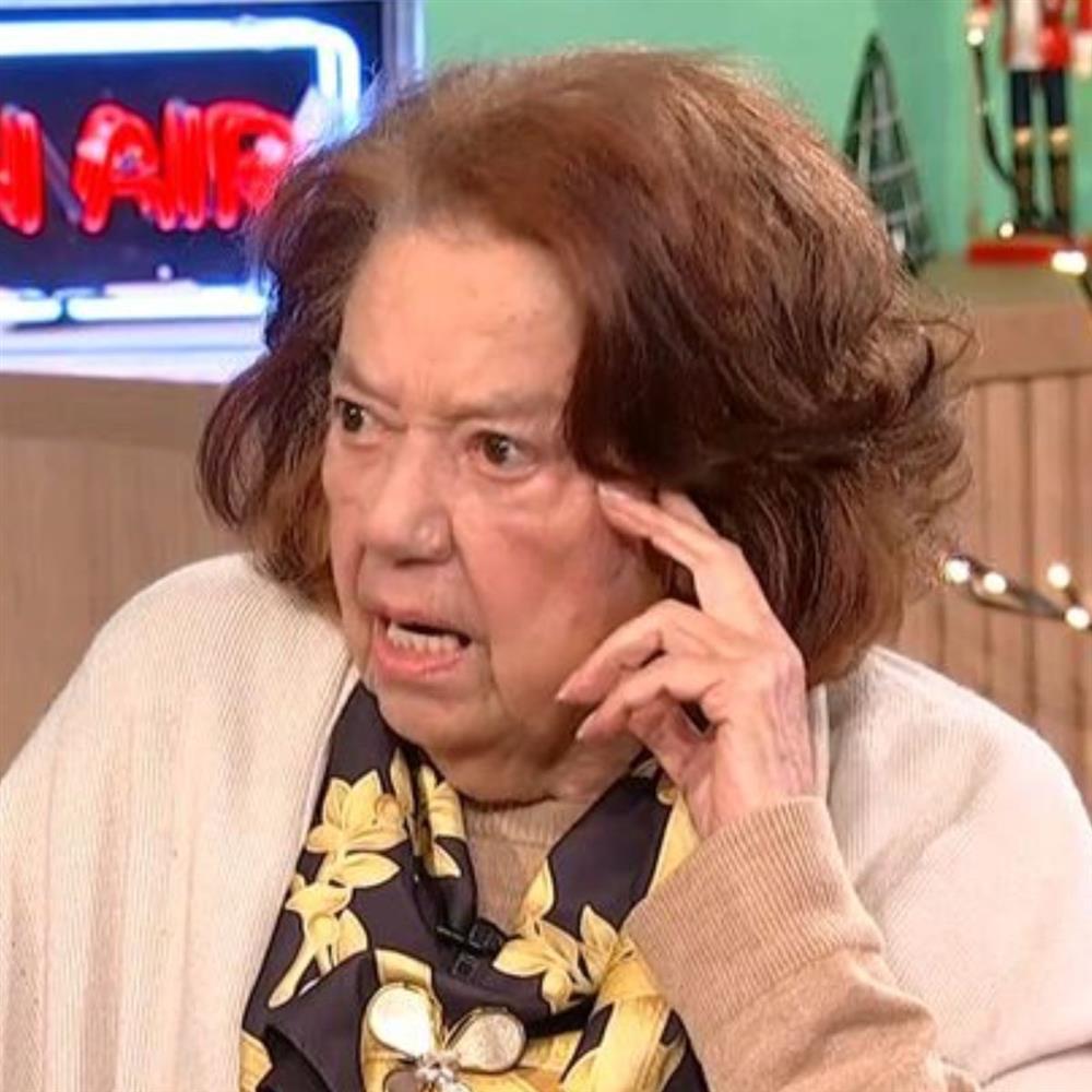 Μαρία Κωνσταντάρου: "Με τη μητέρα μου δεν είχα καμία σχέση, ούτε ήθελα να έχω - Μαμά έλεγα τη μεγαλύτερη αδελφή του πατέρα μου"