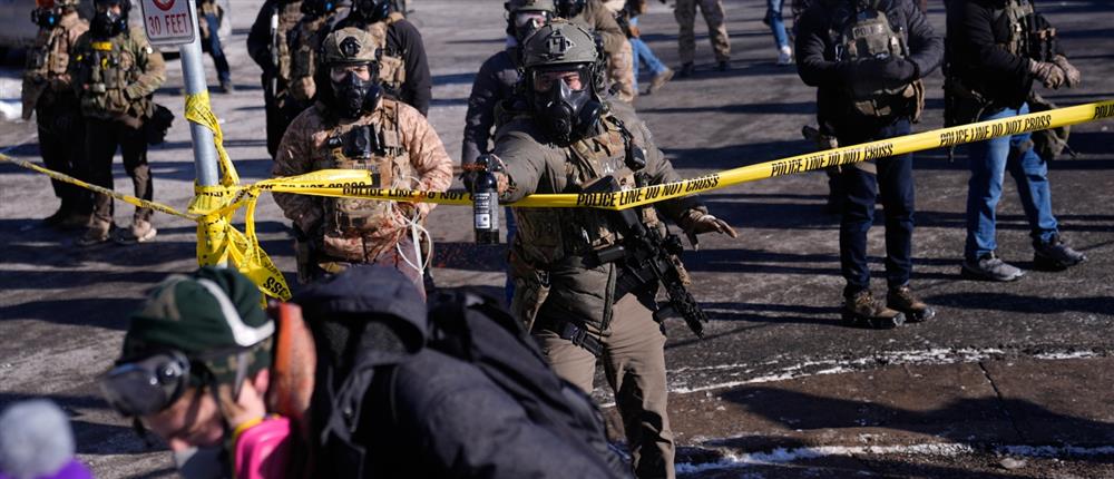 ΗΠΑ: Ταραχές στη Μινεάπολη μετά τον θανάσιμο πυροβολισμό ενός άνδρα από πράκτορες της ICE
