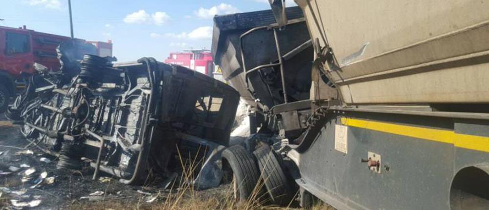 Τραγικό τροχαίο με δεκάδες νεκρούς μαθητές