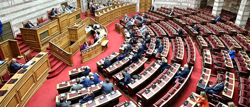Νομοσχέδιο για φορολογική μεταρρύθμιση: Το απόγευμα η ονομαστική ψηφοφορία