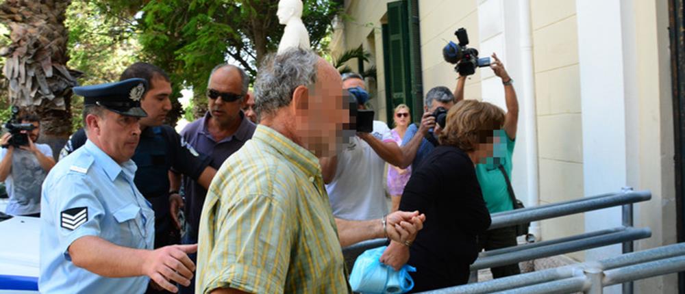 Άστρος: Μετανιωμένος δηλώνει ο παιδοκτόνος που έκαψε το πτώμα του γιου του