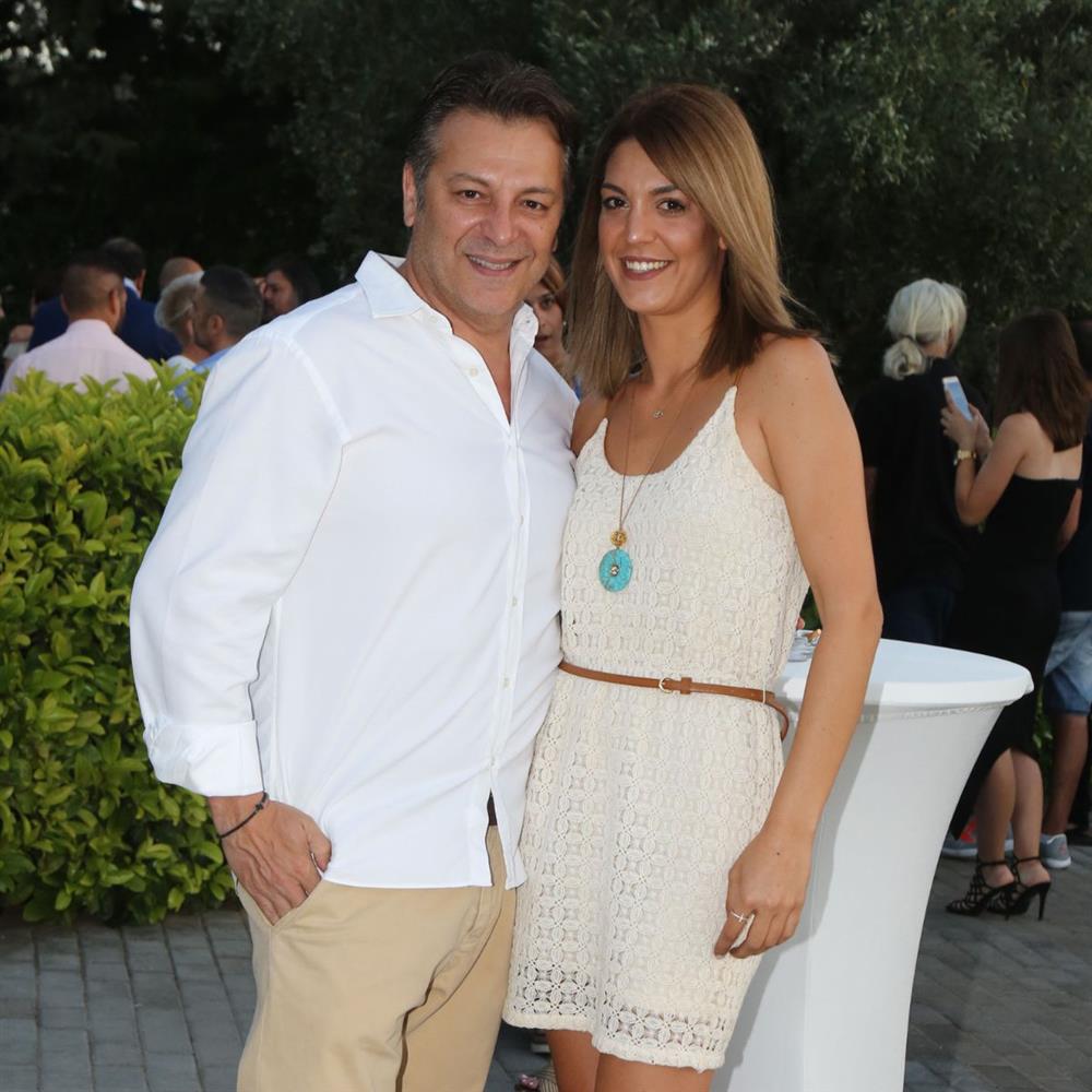 Γιώργος Δασκουλίδης: Παντρεύτηκε τη σύντροφό του μετά από 14 χρόνια σχέσης (Video)