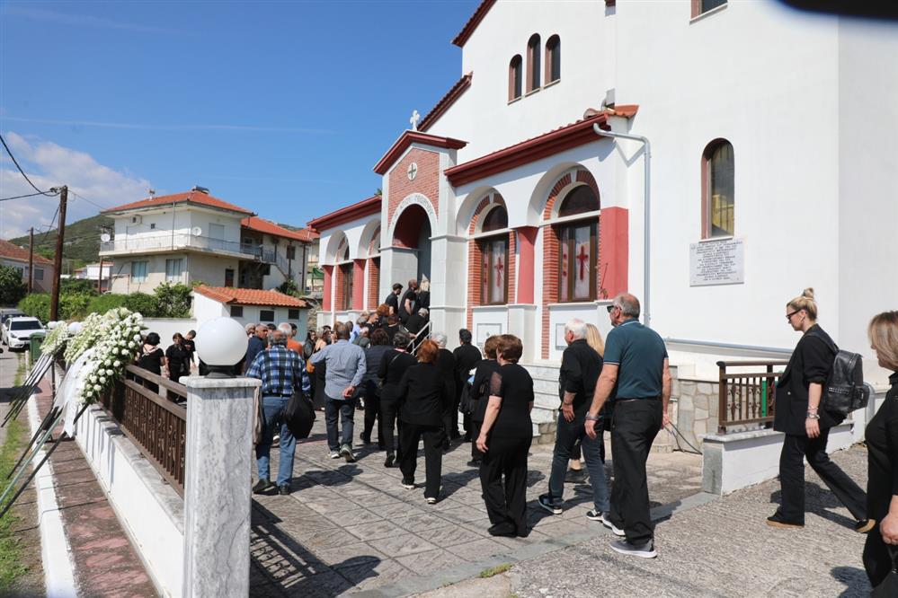 Κηδεία Άντζα Κηδεία Άντζα