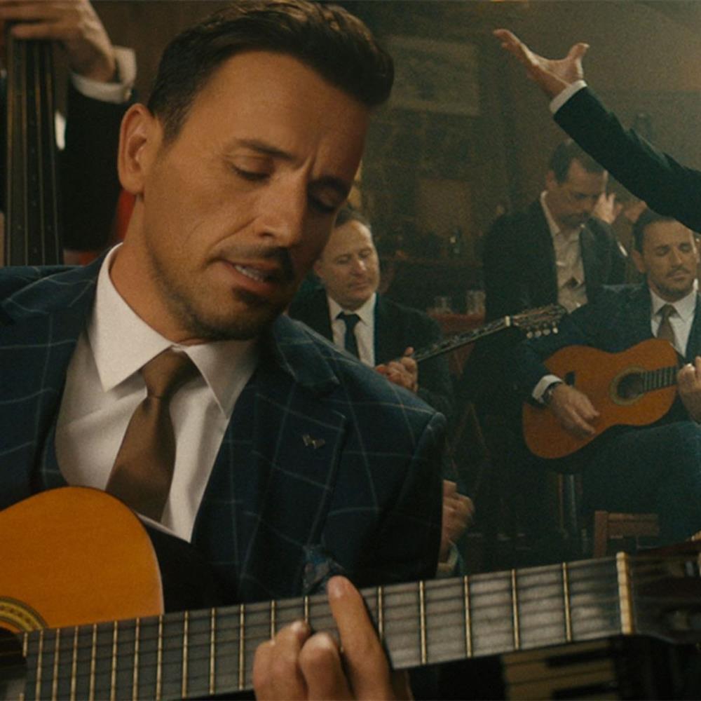 Κυκλοφόρησε στο YouTube η νέα τεράστια επιτυχία του Νίκου Βέρτη "Κάνεις πως δεν με ακούς"