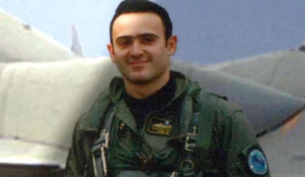 Σμηναγός - Κώστας Ηλιάκης - αφιέρωμα