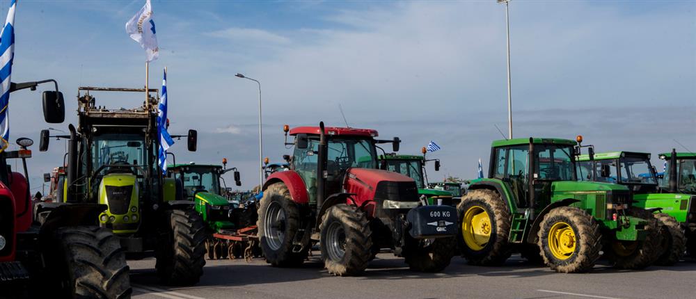 Θεσσαλονίκη: Νέος αποκλεισμός του τελωνείου των Ευζώνων από αγρότες