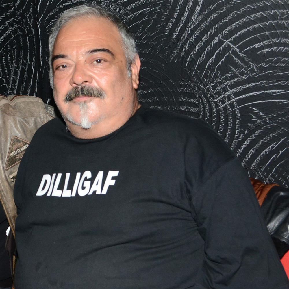 Στηβ Ντούζος