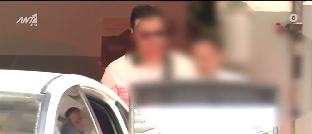 Ενδοοικογενειακή βία - Δικηγόρος: Η απολογία, η παραδοχή για ξυλοδαρμό και η “συγγνώμη” (βίντεο)