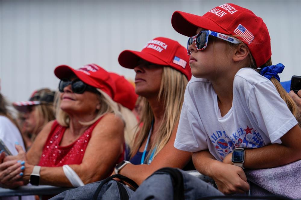 ΗΠΑ - Ντόναλντ Τραμπ - Ομιλία - Βόρεια Καρολίνα ΗΠΑ - Ντόναλντ Τραμπ - Ομιλία - Βόρεια Καρολίνα