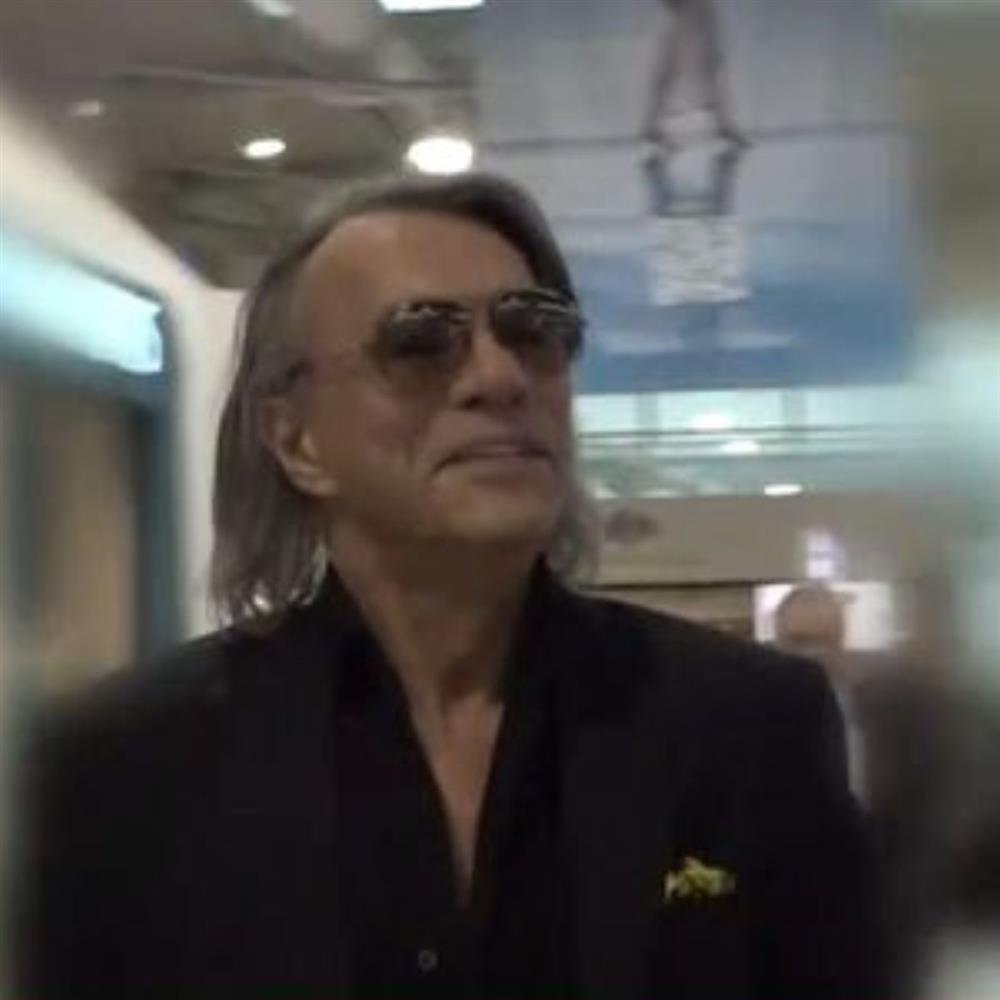 Ηλίας Ψινάκης: "Τι είναι το Αστερομάτα;" - Η on camera αντίδραση σε ερώτηση για την Klavdia