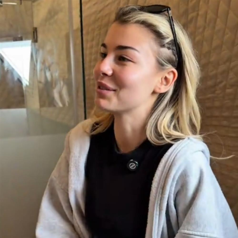 Η Modern Cinderella για την τουαλέτα στη σκηνή που μένει στην έρημο του Μαρόκου: "Απορώ τι σκεφτόταν ο αρχιτέκτονας"