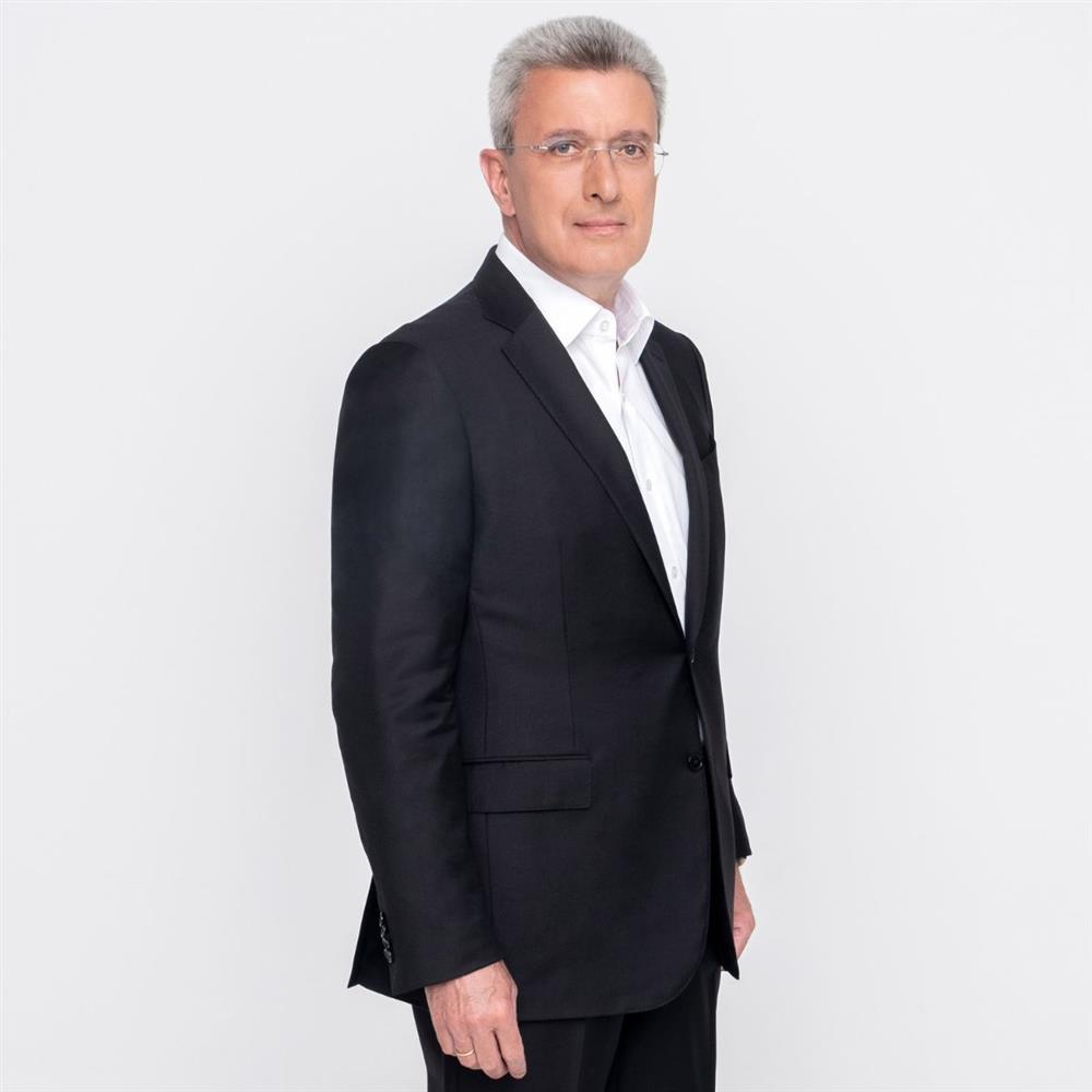 Νίκος Χατζηνικολάου: Συγκινεί το μήνυμα για τα 3 χρόνια από τον θάνατο του πατέρα του
