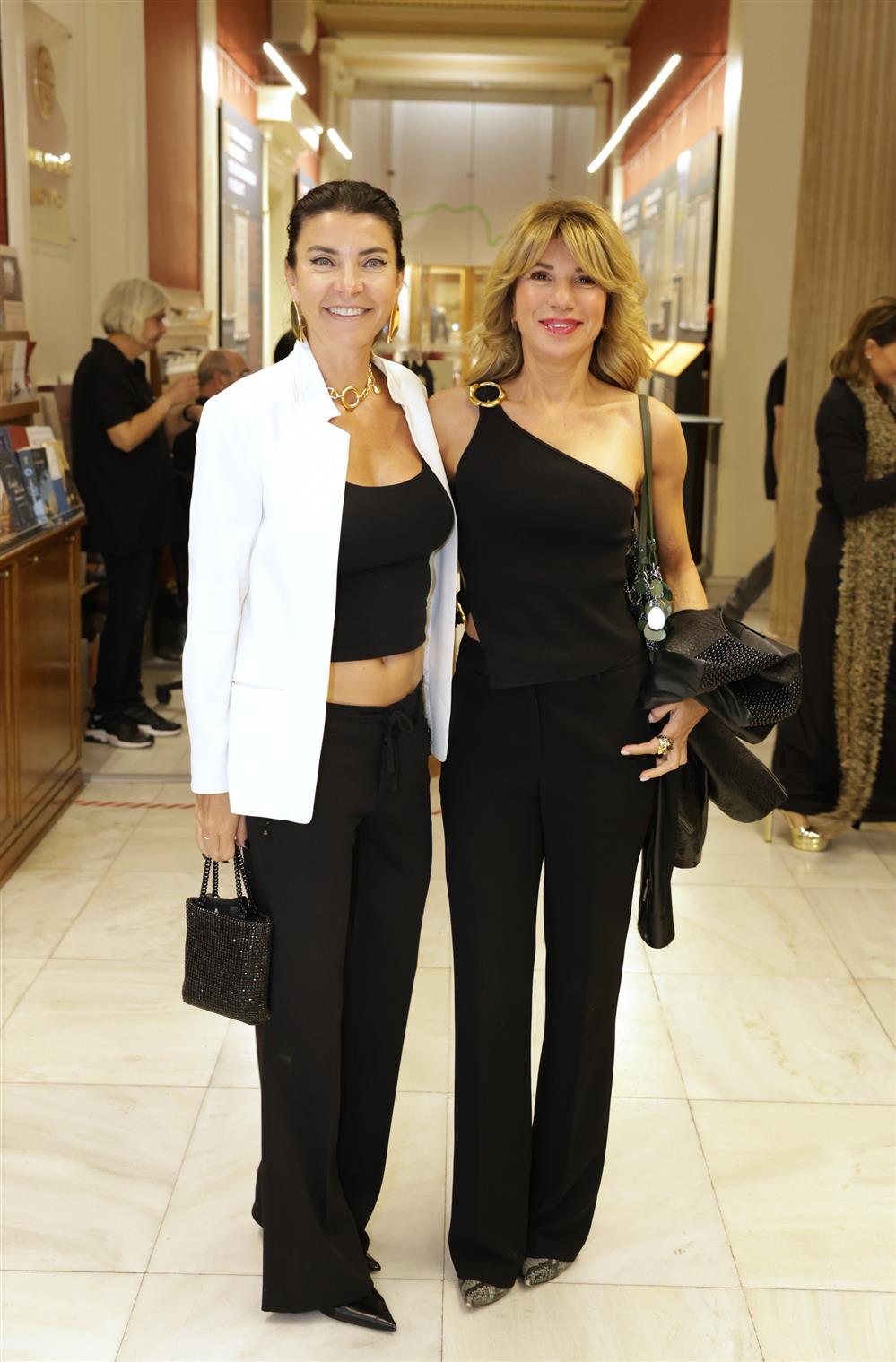 Μαρίνα Βερνίκου Μαρίνα Βερνίκου