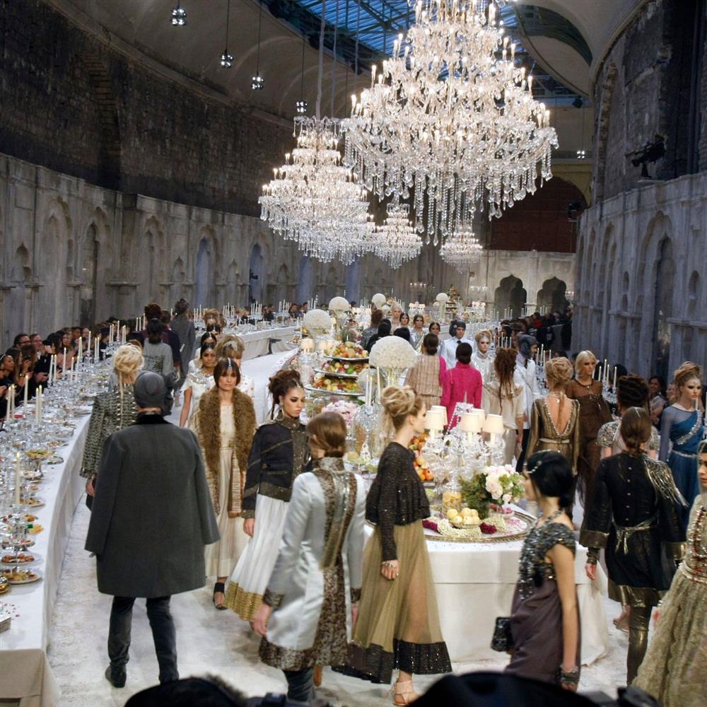 Fashion news! Αυτός είναι ο νέος πρεσβευτής του οίκου Chanel