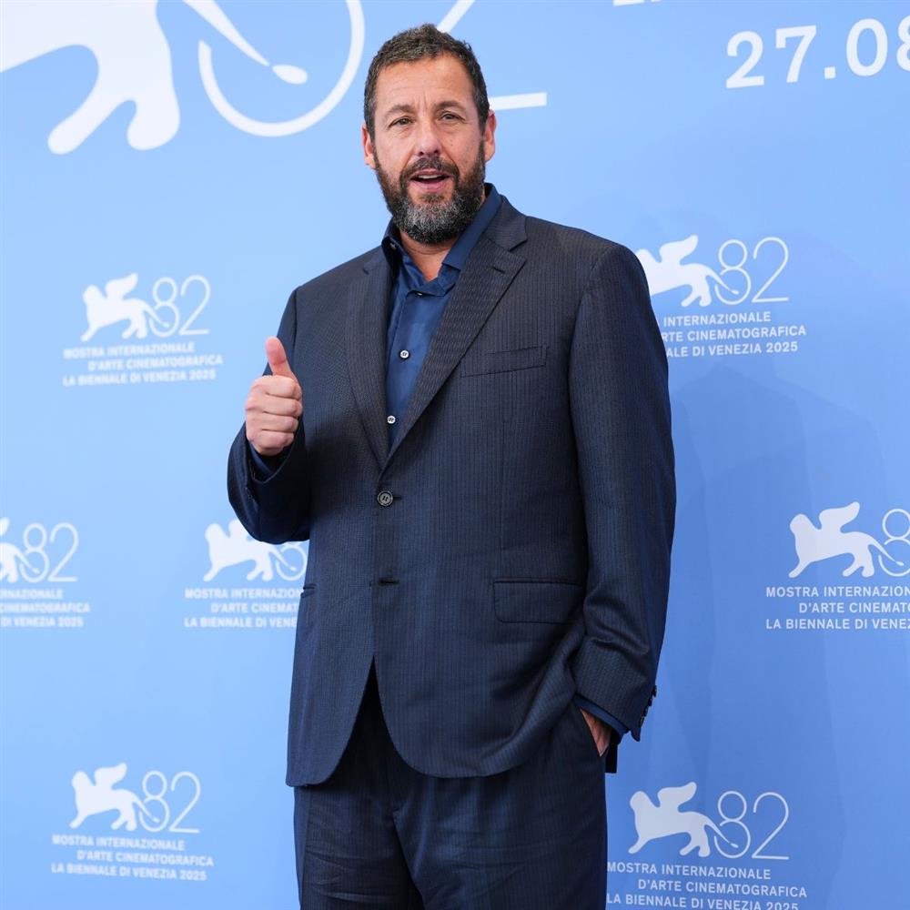 Η AARP τιμά τον Άνταμ Σάντλερ για δεύτερη φορά: Όλες οι λεπτομέρειες