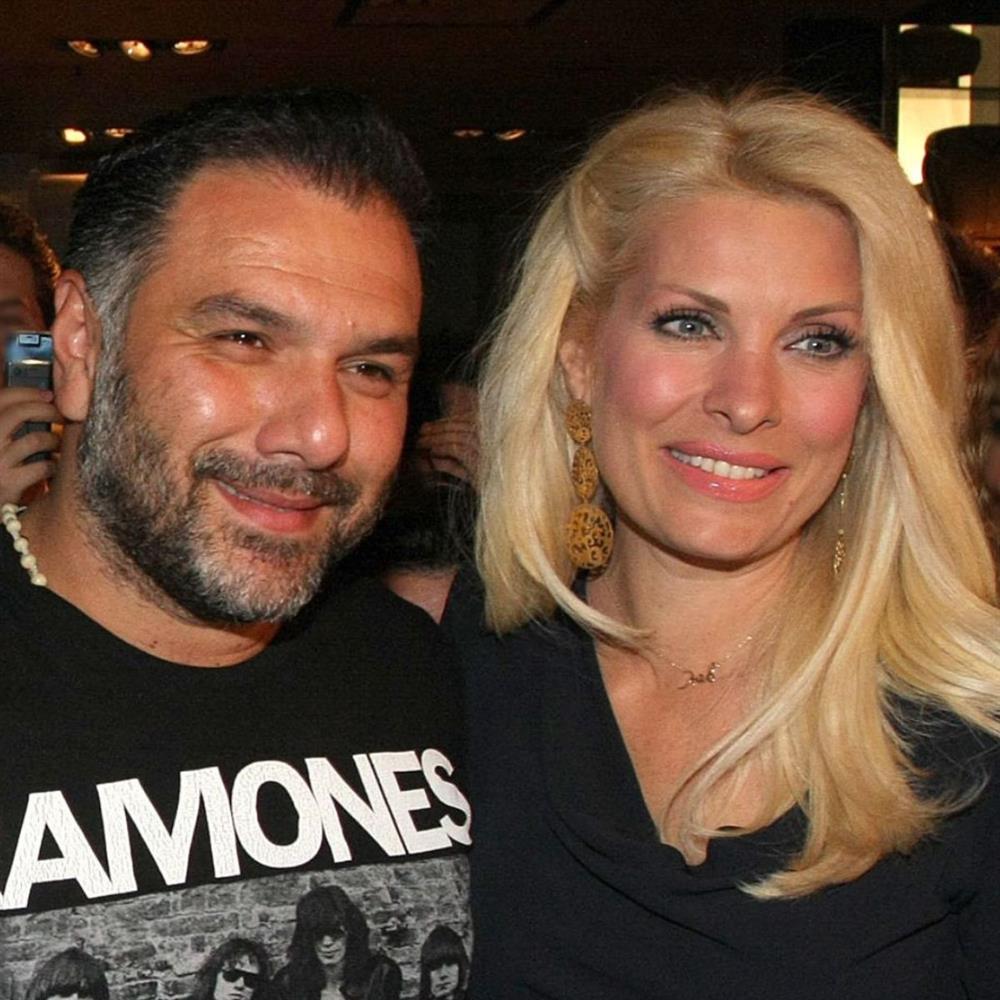 Γρηγόρης Αρναούτογλου για Ελένη Μενεγάκη