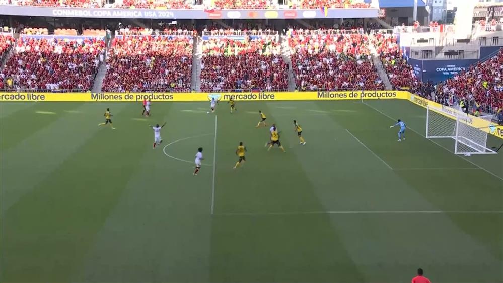 COPA AMERICA 2024| Τζαμάικα - Βενεζουέλα | Πρώτη μεγάλη ευκαιρία για την Βενεζουέλα με τον Μακίς στο 16'