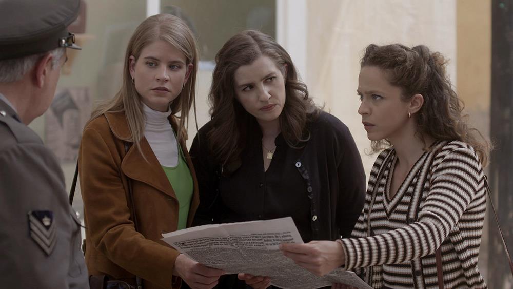 ΑΓΡΙΕΣ ΜΕΛΙΣΣΕΣ - ΑΝΤ1