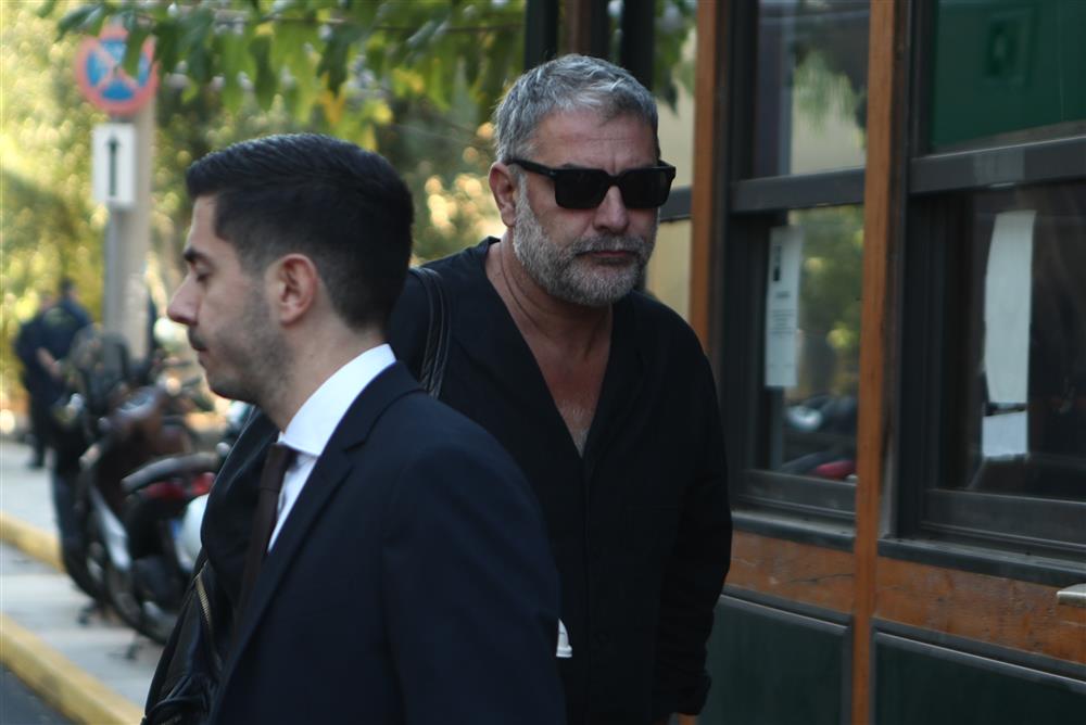 Βασίλης Μπισμπίκης